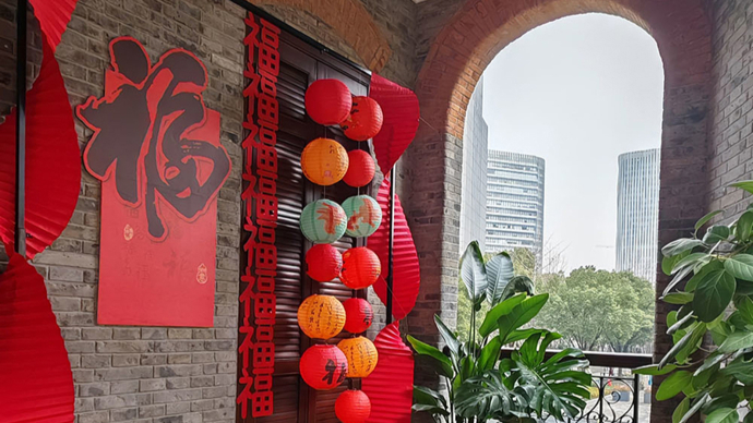 十日谈·文艺年货｜周立民：一马当先上海年