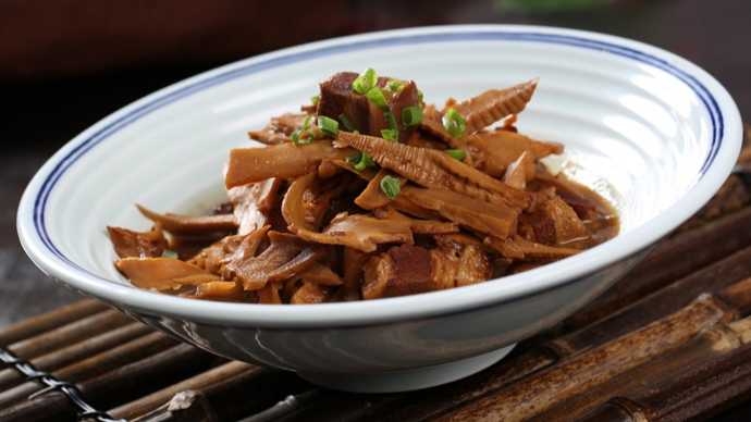 晨读 | 龙钢：笋丝走油肉