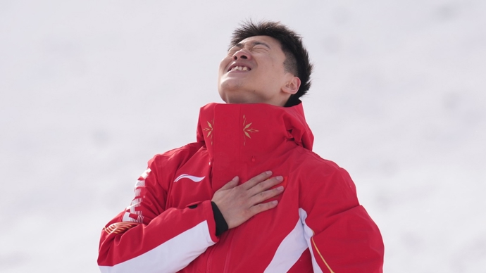 “我不能让中国队包揽！”王心迪夺金背后的“集团优势”