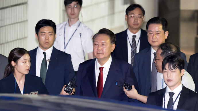 被指袒护尹锡悦，韩国最大在野党党首遭“逼宫”