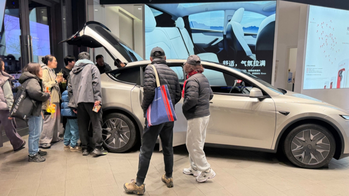 春节车市流行 “全家看车” ，多重金融政策激活家庭选车热情