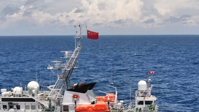 中国海警位中国黄岩岛领海及周边区域执法巡查