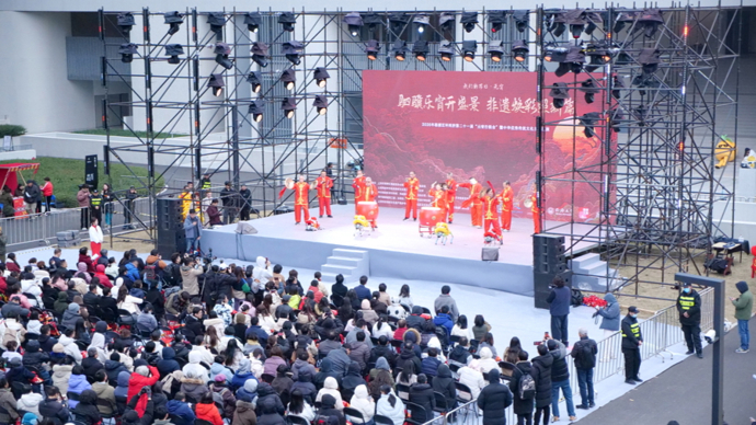 烟火味+赛博味！环同济“元宵行街会”让学子“暖到心坎里”