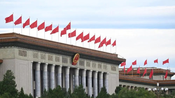 十四届全国人大四次会议今日上午9时开幕