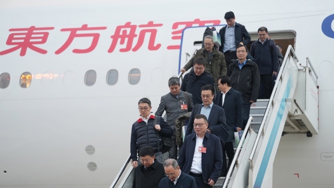 紧扣中心任务 激发担当作为，在沪全国政协委员圆满完成各项会议议程返回上海