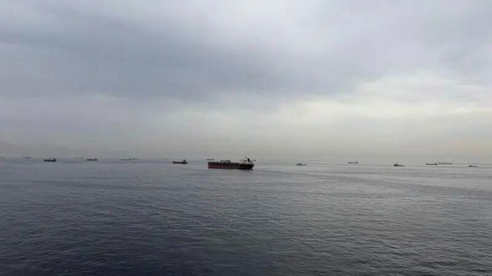 霍尔木兹海峡上空的呼叫｜新民特稿