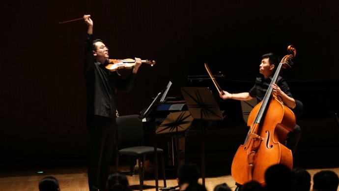 晚高峰音乐会打“盲盒牌”，这次是噱头还是又一次尝新？｜文娱现象述评