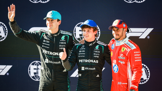 F1中国站：汉密尔顿盛赞“接班人”安东内利，勒克莱尔放下狠话法拉利要夺冠