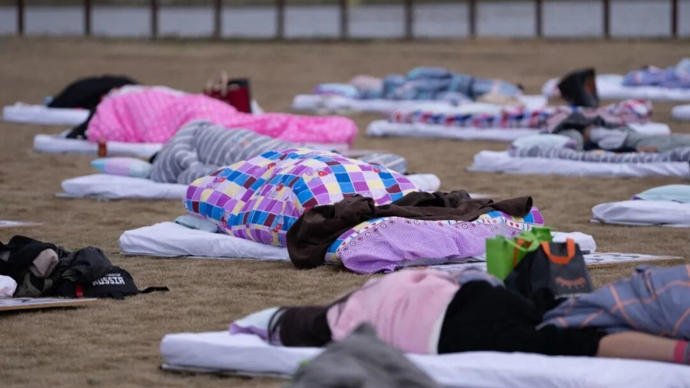 躺着也能赢奖金？世界睡眠日，各路“睡神”齐聚崇明