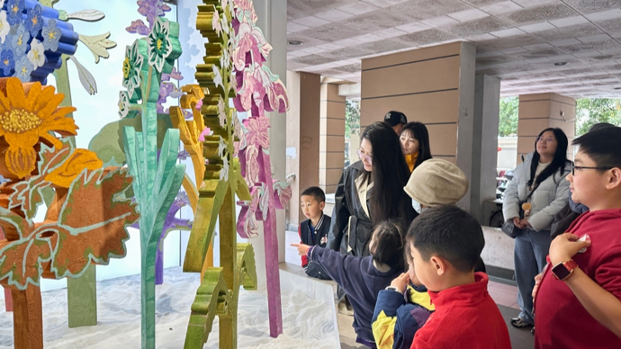 艺术走进社区，推动架空层“艺术微更新”，红柿美术馆第二期架空层展区揭幕