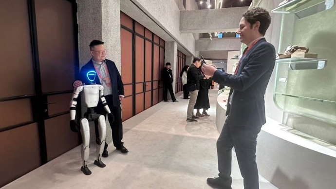 宇树科技将在上海开设具身智能体验馆亚洲首店！5月开业！