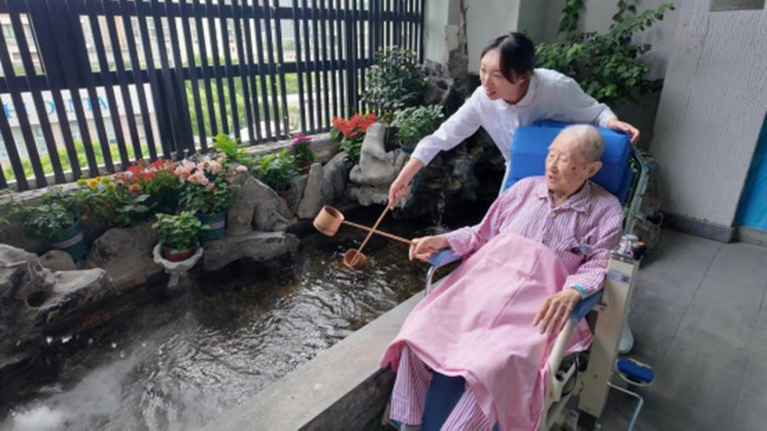 清明节将至：上海社区卫生服务中心里，为生命最后一程铺上暖光