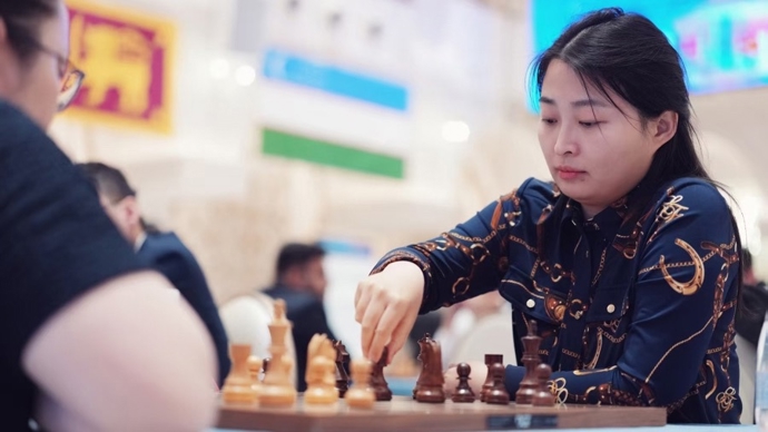 上合组织国家国际象棋赛上海落子，世界冠军丁立人、居文君领衔参赛