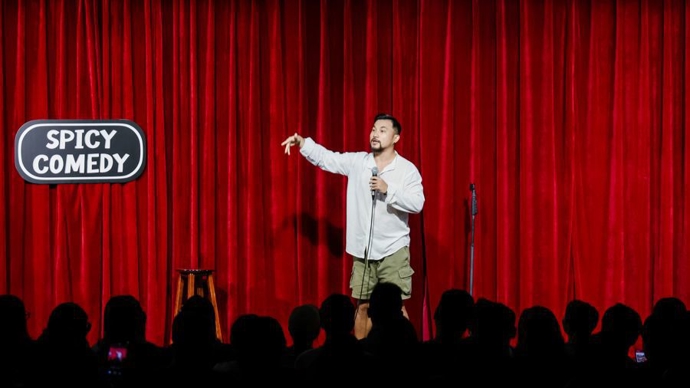 南北两种“笑”相会，能激活上海四川北路吗？