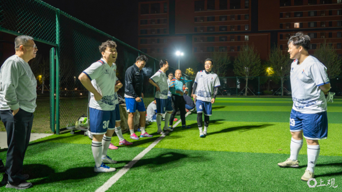 【城市笙歌】“这个‘大家伙’,大家都想聊几句”