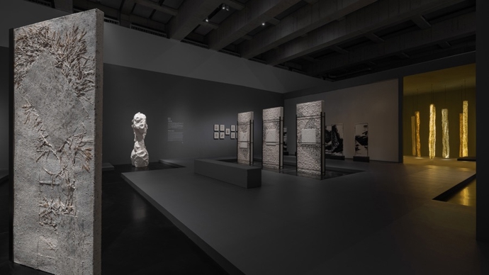 魔都看展丨材料自有分量，双手让我们知道