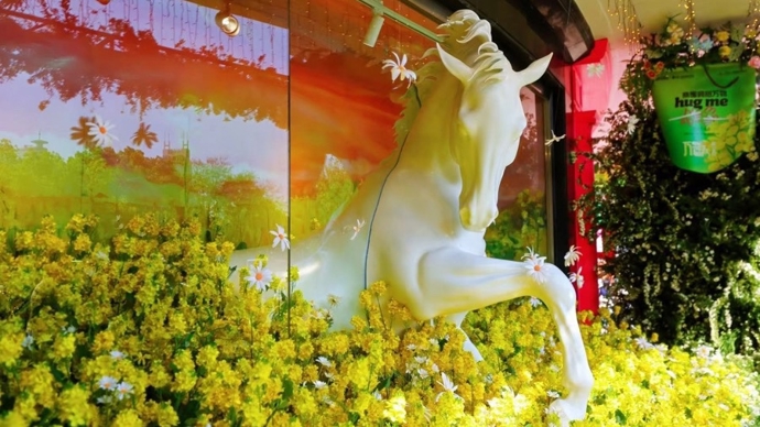 全域联动上海国际花卉节，百联股份点亮申城春日消费新图景