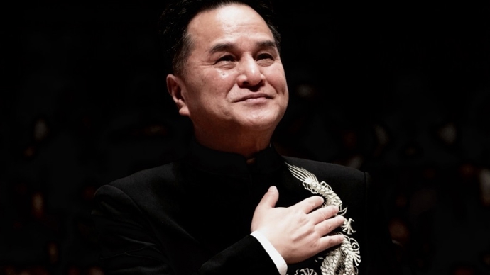 在舞台上气冲霄汉的上海管乐名家左翼伟去世，他曾说只想把音乐留给观众