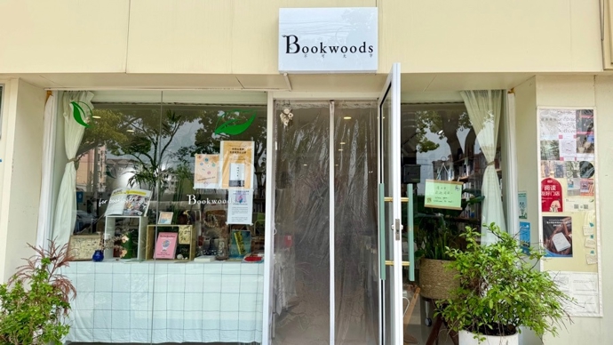 探访上海街边书店‌②‌ | 开书店的滋味，开过才知道