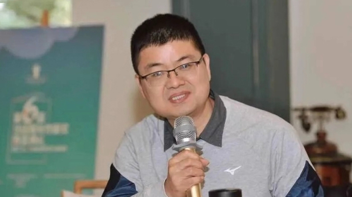 赵瑜：在内心重建无限接近常识的秩序，发现中年，发现自我