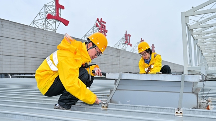 筑牢汛期安全防线 上海铁路房建全力护航五一出行