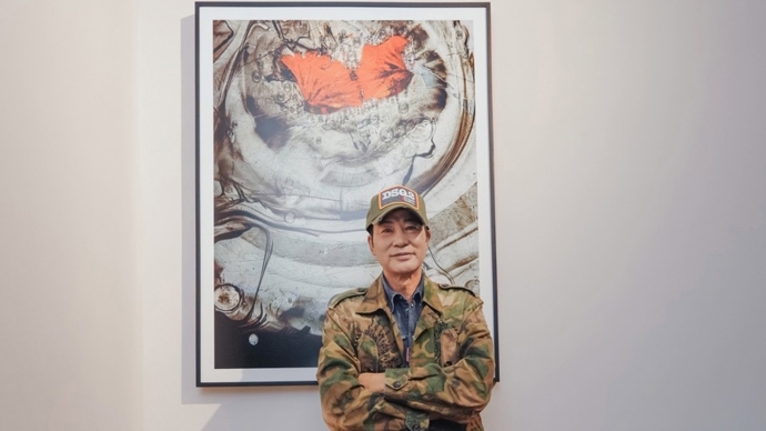任达华上海开展：我没有学过画画，但我的爱都在里面