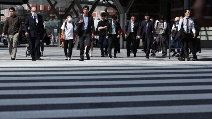“请保持冷静”，日本政府呼吁民众勿抢购垃圾袋