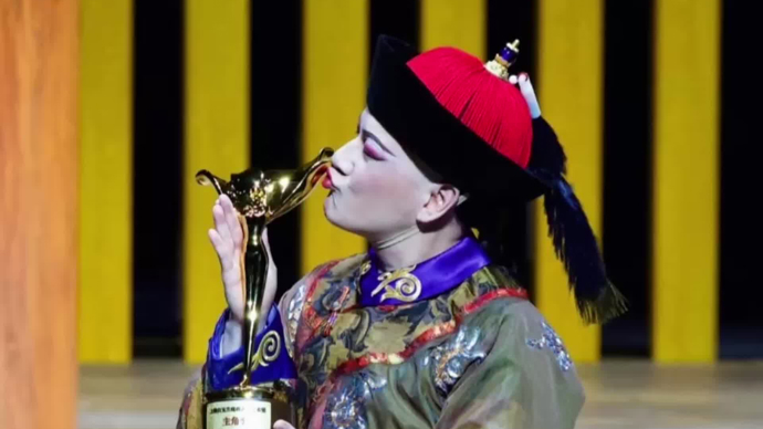 刘守正：这部粤语话剧北京首演前，我的脚都在发抖