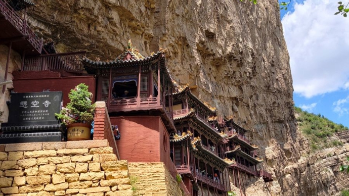 出了考场去机场！Z世代毕业旅行热潮涌动，准考证成省钱“硬通货”