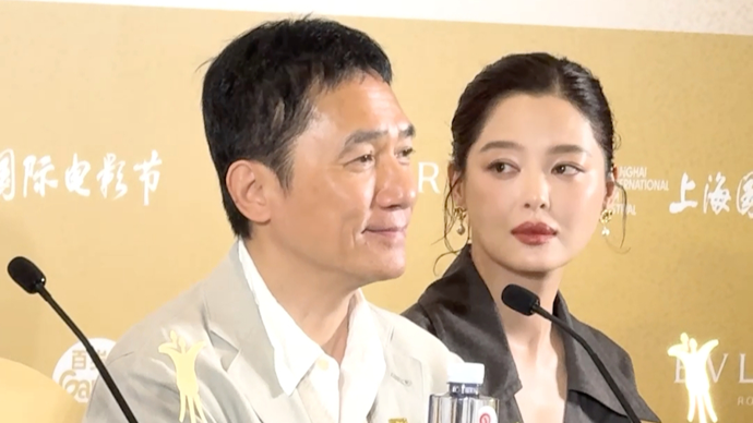 文汇视讯｜辛芷蕾回忆第一次和梁朝伟合作：时光流逝，已过了快20年