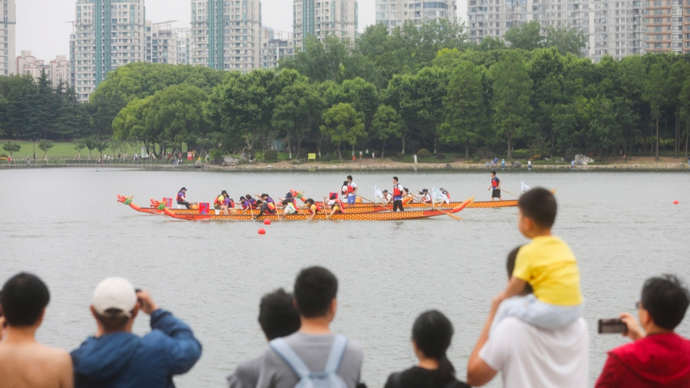 世纪公园首办龙舟赛，花神节非遗周共绘初夏胜景