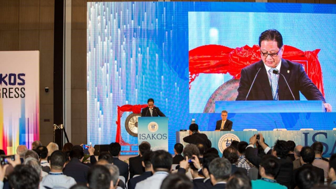 专访“中国人工韧带之父”陈世益：曾助力刘翔等冠军重返赛场，更为大众开方