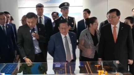 缅甸总统参访中国铁建，愿继续开展务实合作