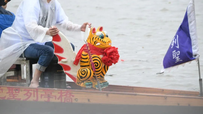 龙舟，竟然还有虎头、豹头、鸡头、蛙头
