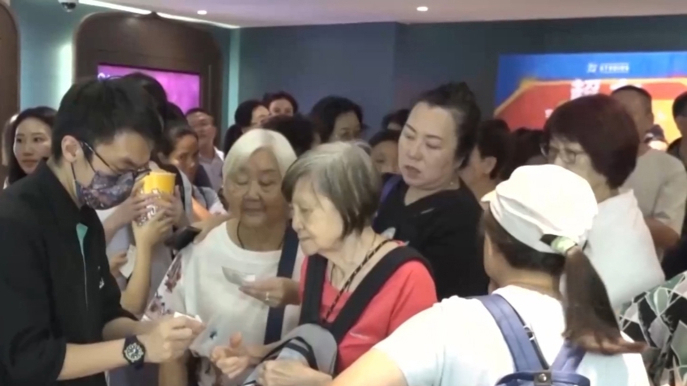 多场次满座！《给阿嬷的情书》港澳公映，掀起观影热潮
