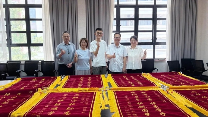 高考前三天突发气胸，618分达线清华大学，他说人生没有上限！