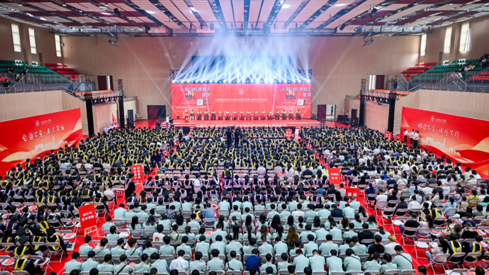 上海电机学院公布2026届毕业生去向：955人进四大产业，400人留临港