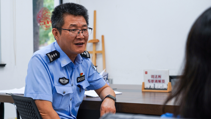 方寸调解室，守万家灯火！民警刘维平11年调处5000余起矛盾纠纷