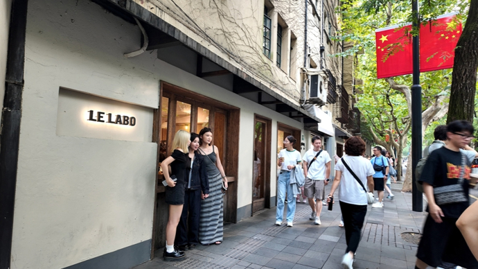 当Prada第一次走进武康路咖啡店后……风貌区“快闪指引”这样诞生
