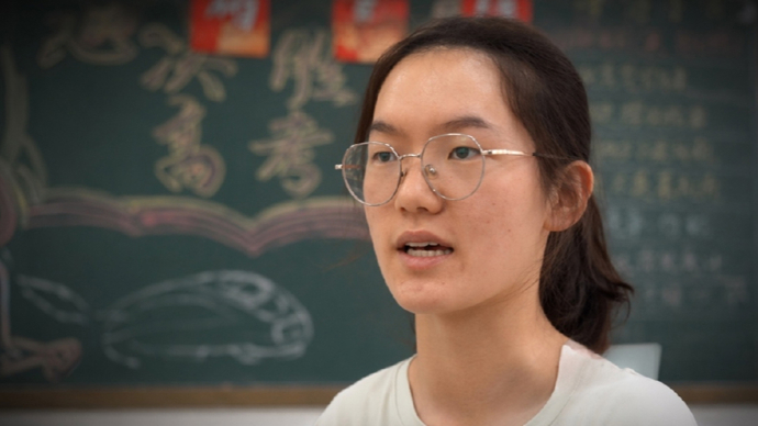 文汇时评丨别用功利标尺框住少年的理想