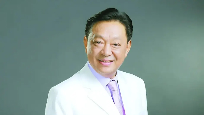 封面人物 | 华心怡：上海滑稽戏，“阿德哥”毛猛达一直“在场”