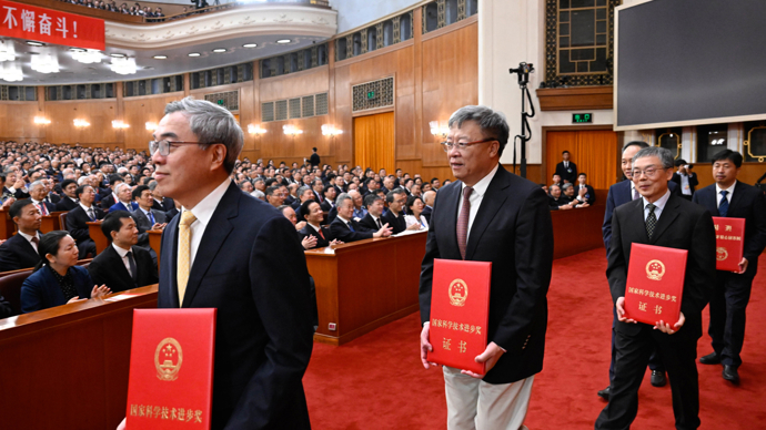 观见 | 中国科技，奔向“效能”时代