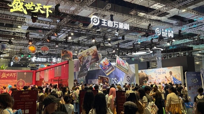 第一次来中国就是参加BW！海外年轻观众走进BW发出惊呼：值得被全球看到！
