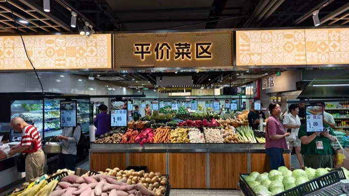 “巴威”渐近，记者为你探访升级改造后的标准化菜市场，看看平价菜够不够买