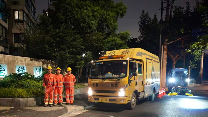 “巴威”预计于今夜抵上海同纬度，市民仍需警惕