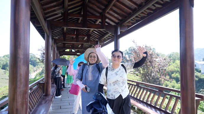 沪上银龄赴大别山康养之约，沪六协同打造长三角银发旅居样板