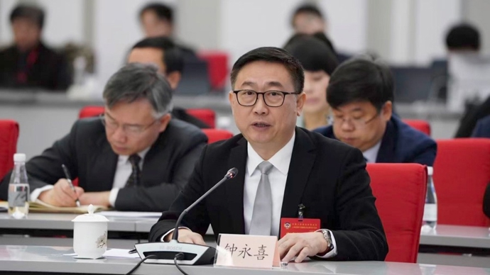 上海政协港澳委员：委员从不是挂块“牌子”，而是实实在在做事情