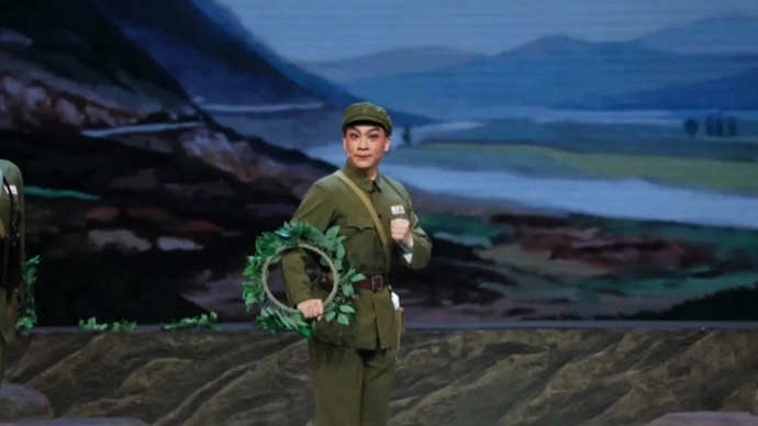 取材于抗美援朝真实事迹，上海京剧院95后演员挑战最帅排长严伟才