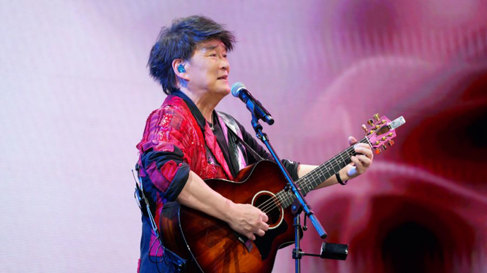 周华健上海回忆33年前的金曲，为什么是《明天我要嫁给你》不是“娶”？