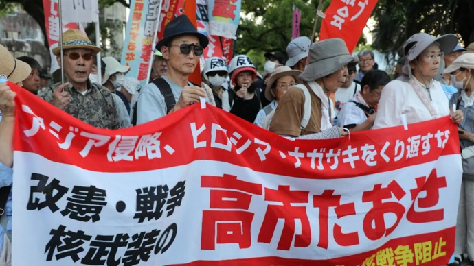 这样的声音，一遍遍回荡在“原子弹爆炸圆顶屋”前